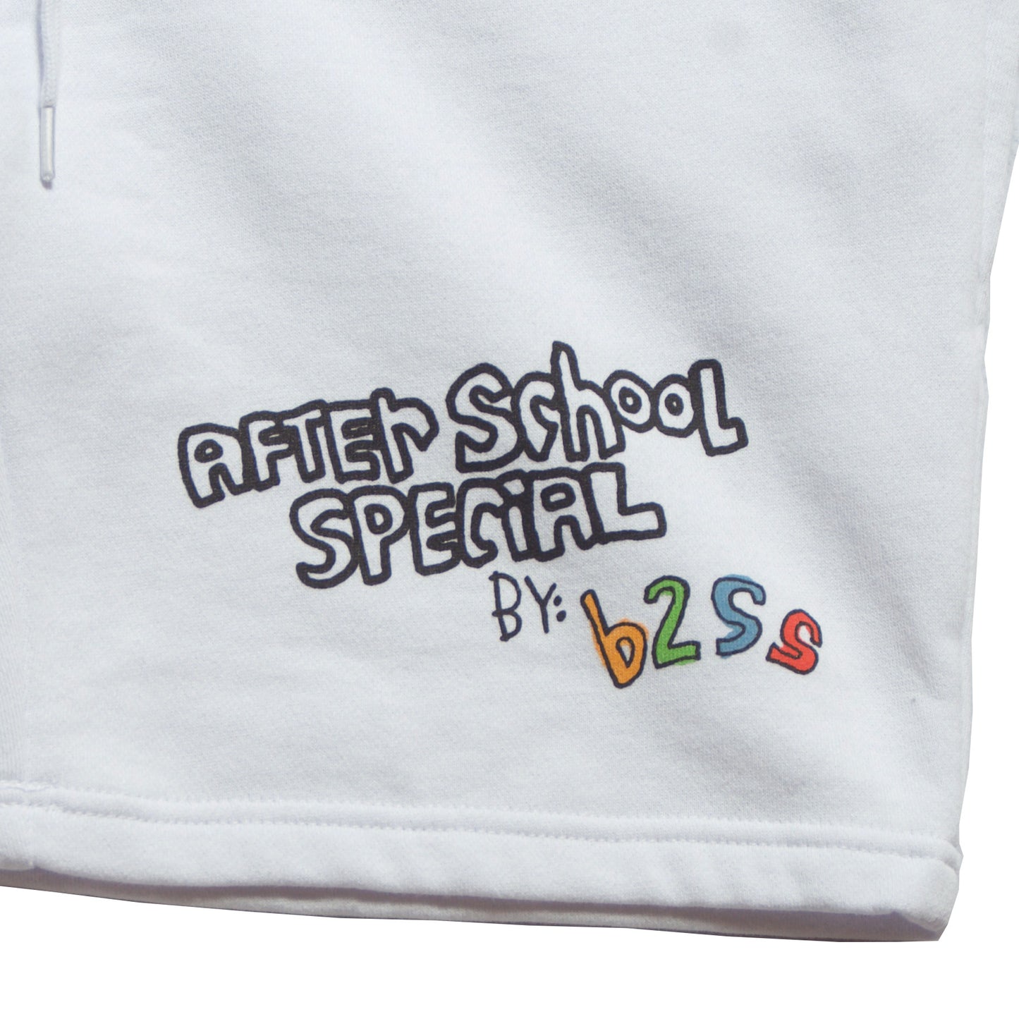 Happy-Hearts-Shorts-White-Pink-Neds-Melrsose